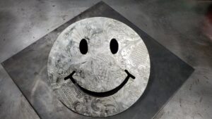 Silver-Plated Copper Brass Scrollwork Filigree Happy Smiley Face Wall Art